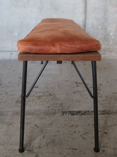 ≪ベンチ≫【無垢ウォールナット鉄脚ベンチ＋クッション/セット販売