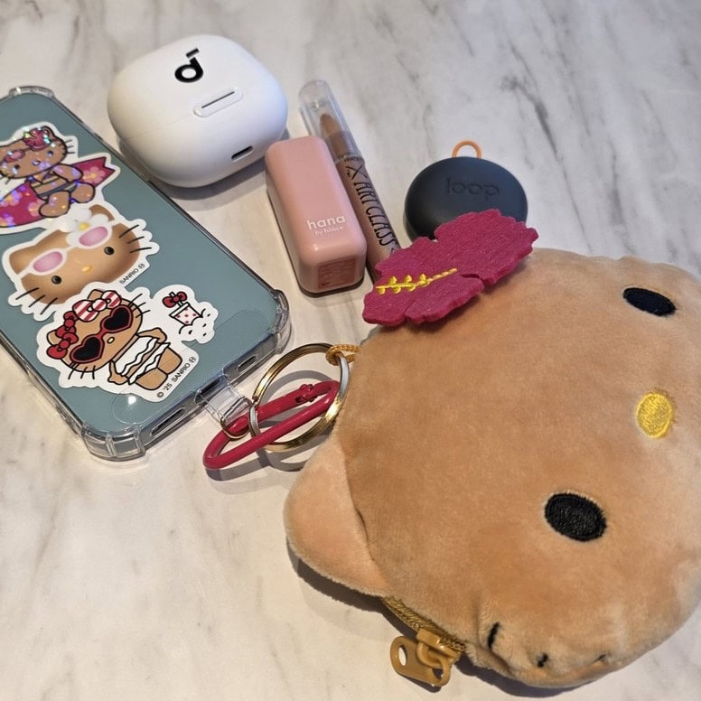 付録レビュー】“日焼けハローキティ”がかわいすぎ♡ ポーチ