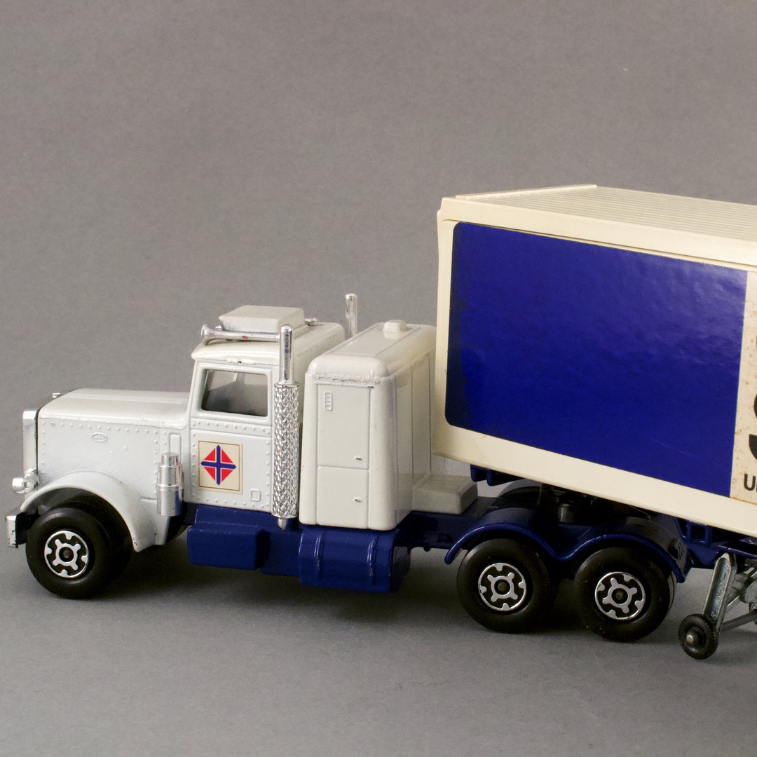 イギリス マッチボックス（matchbox） トレーラー Super Kings