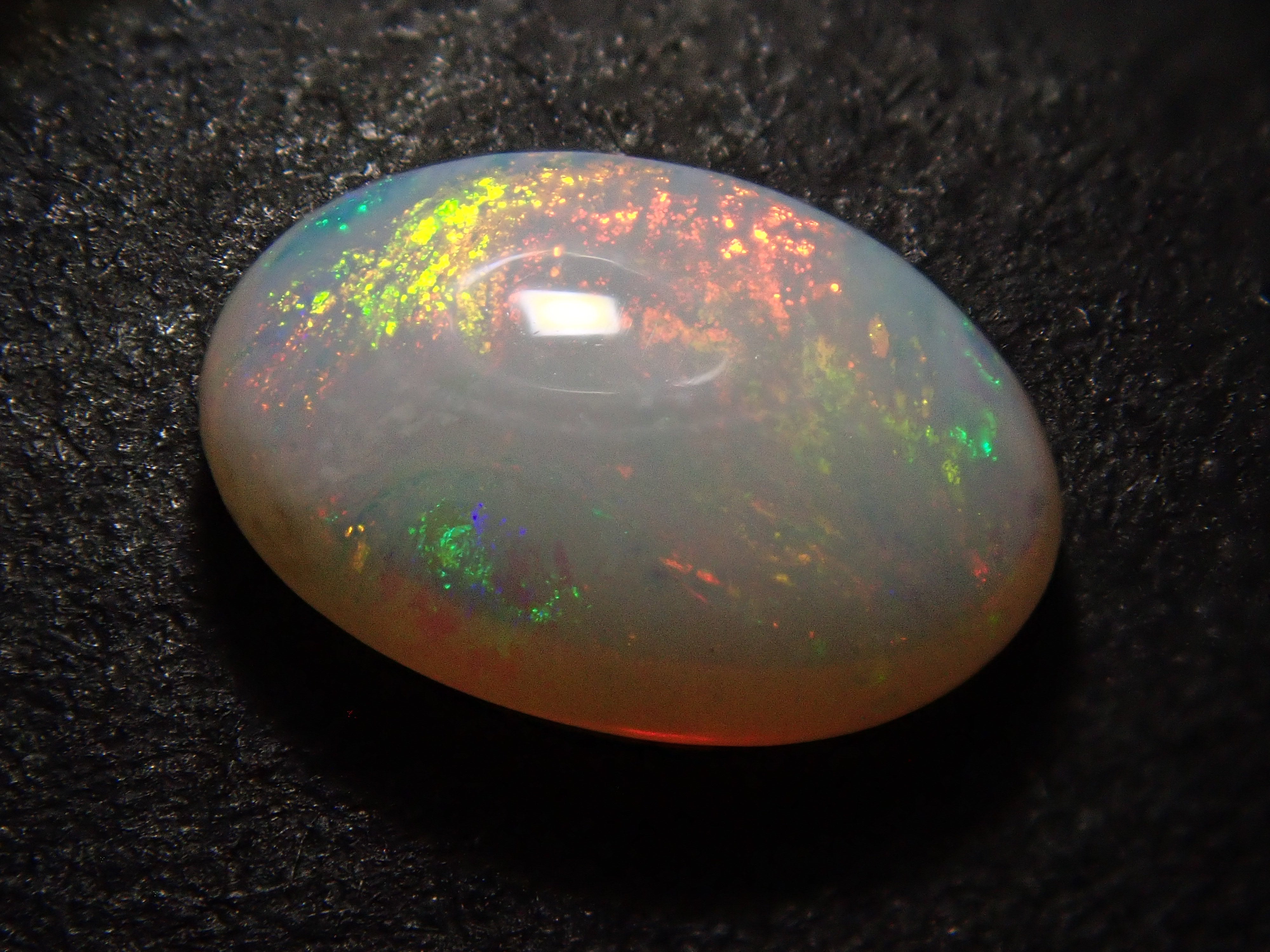 オーストラリア産オパール 0.371ctルース