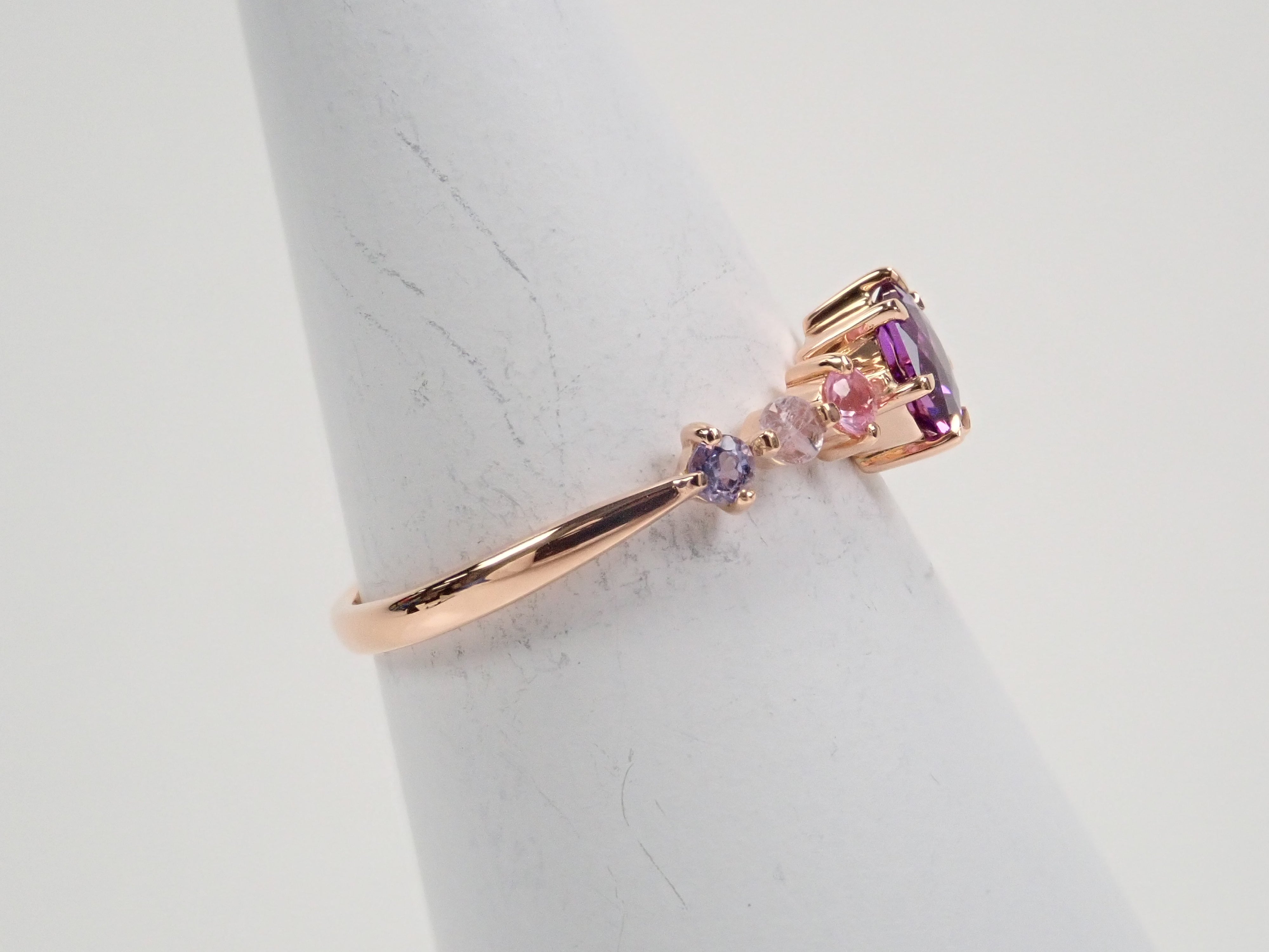 K18PG Brazilian color shift amethyst, hackmanite, pink sapphire ring