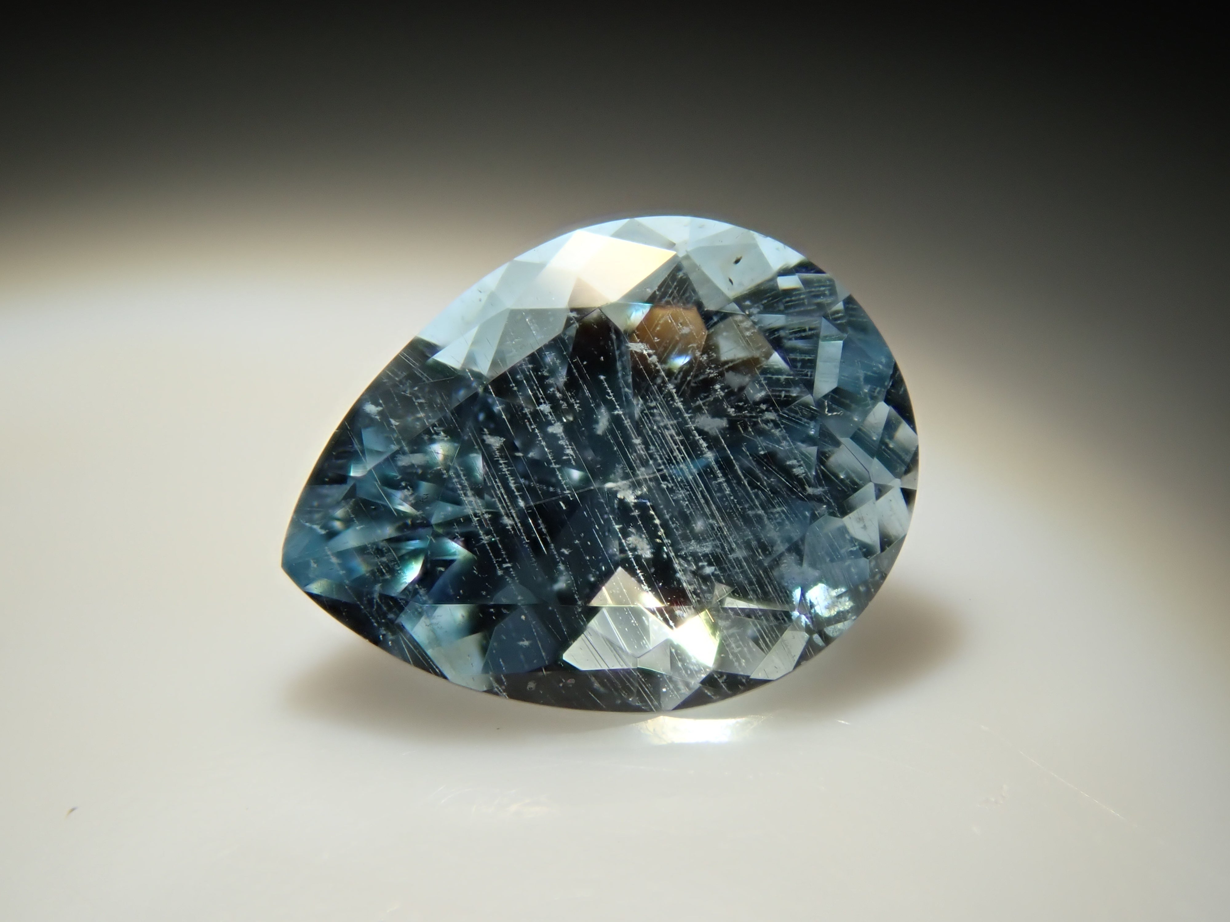 ブラジル産アクアマリン 0.342ctルース