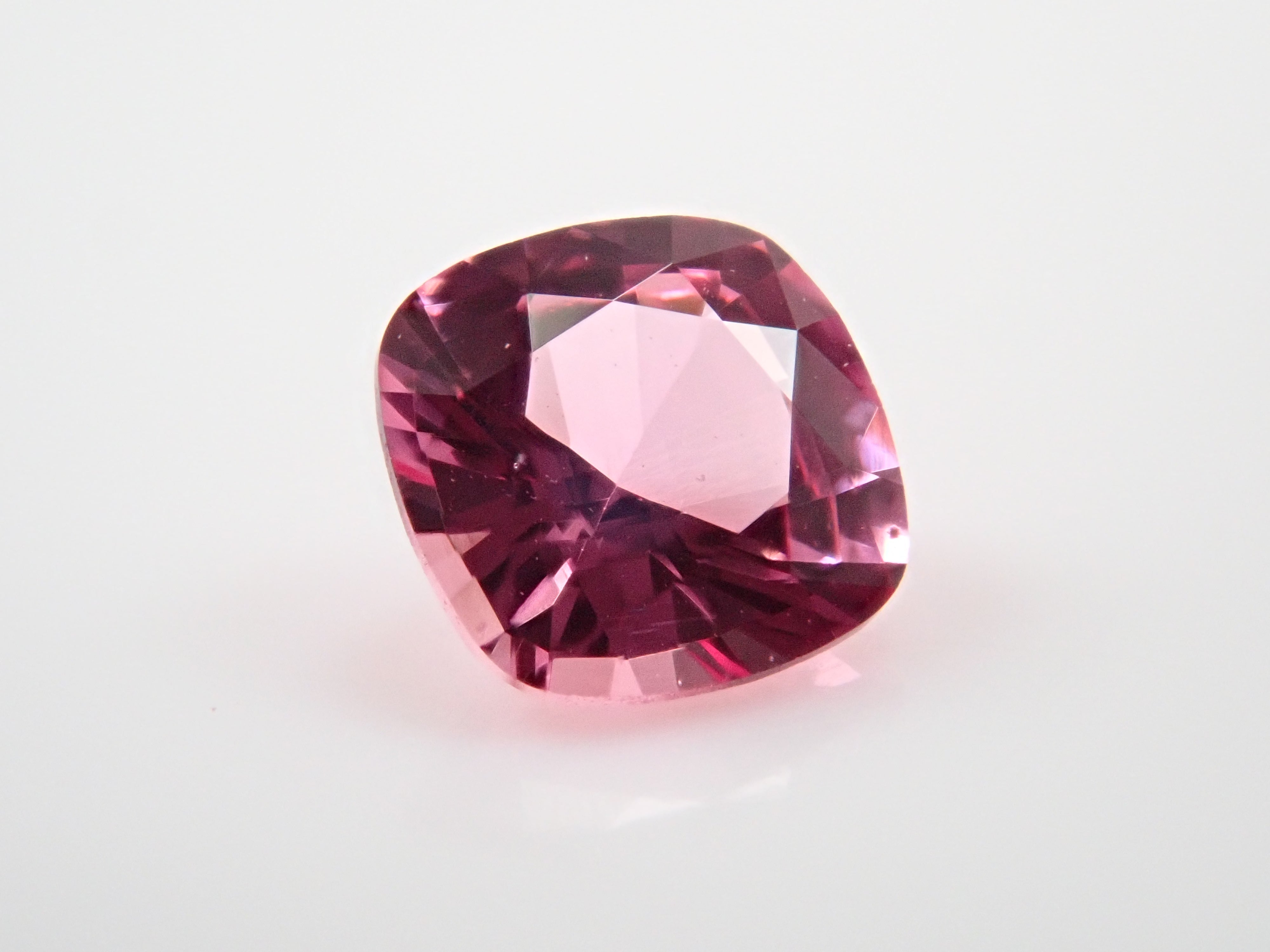 Hot Pink Spinel 0.203ct Loose (Mahenge Spinel)