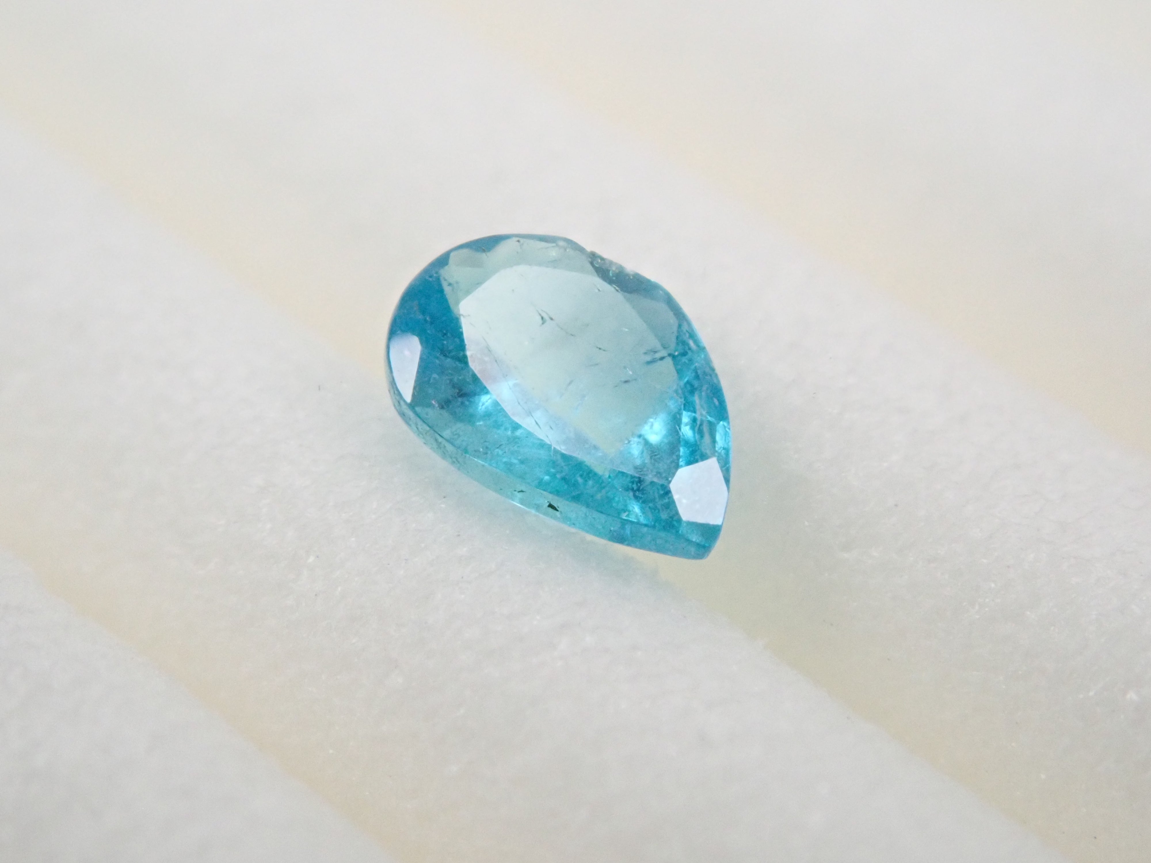 ブラジル産パライバトルマリン 0.120ct《エイトリータ》ルース（CuO