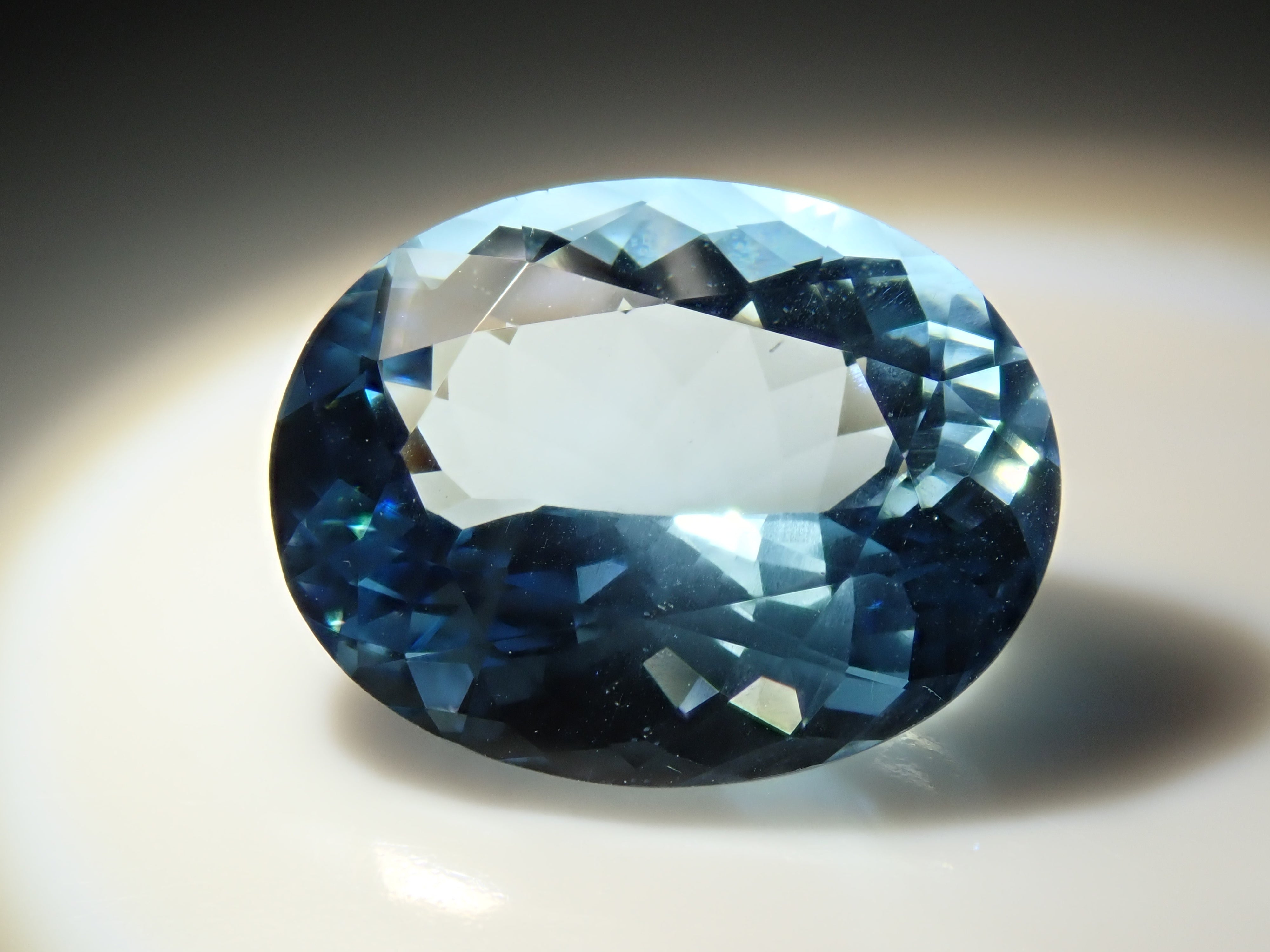 アクアマリン 3.301ctルース