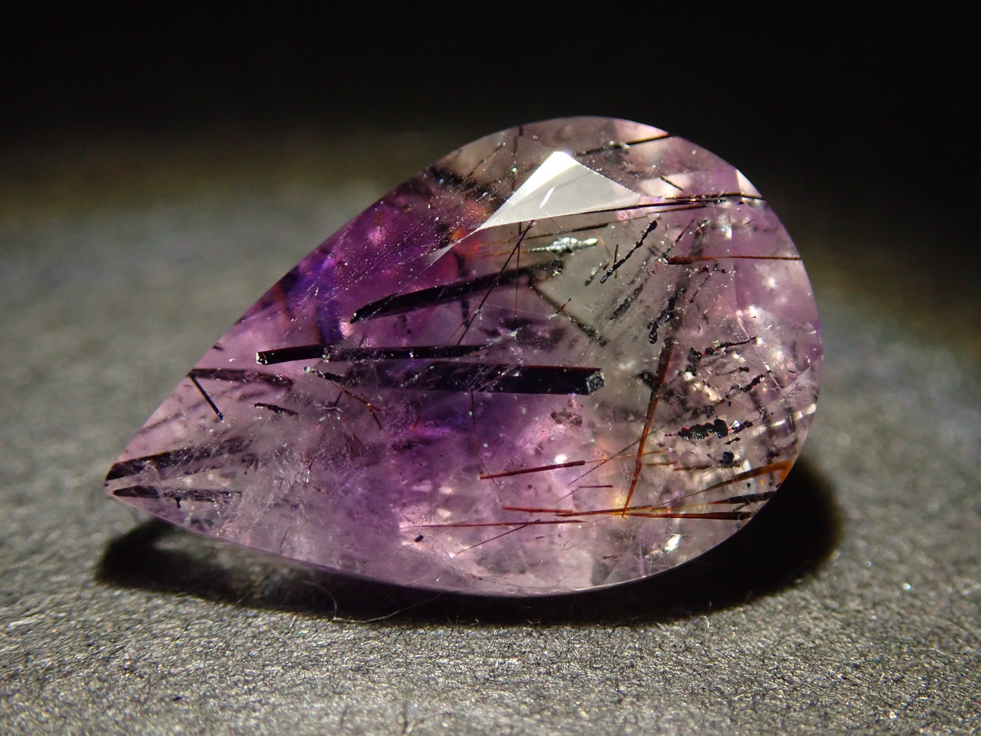 ブラジル産ブラジル産エレスチャルアメジスト 1.586ctルース