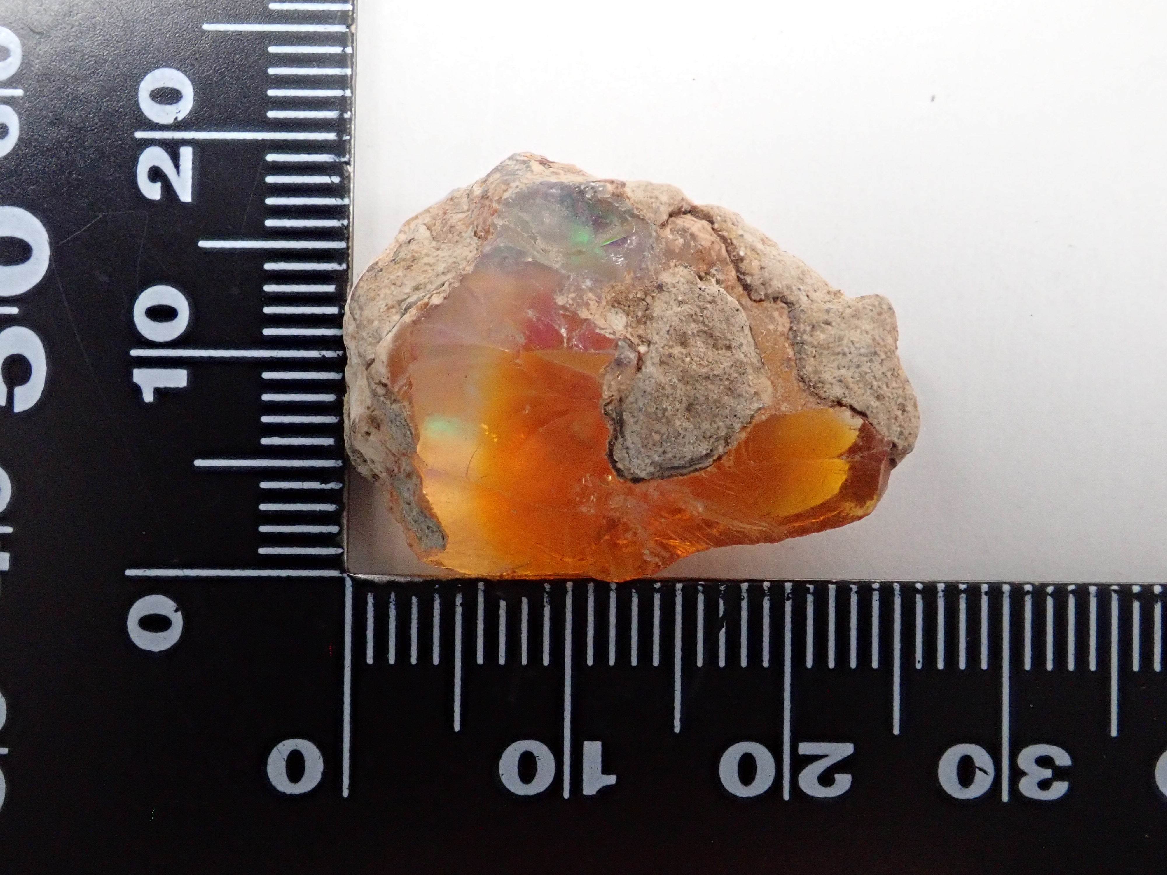 エチオピア産オパール 24.319ct原石