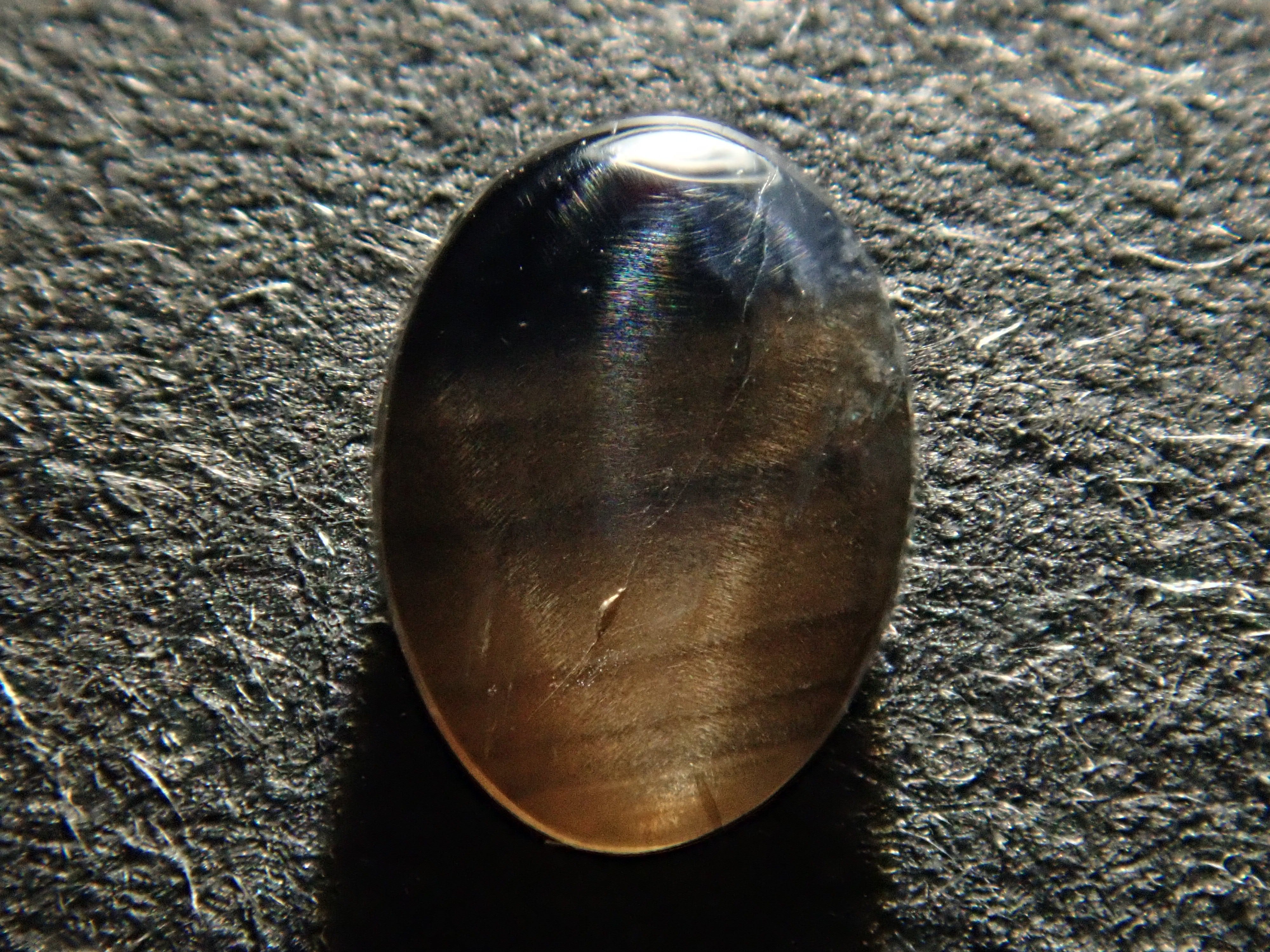 ケニア産ゴールドシーンサファイア 0.257ctルース