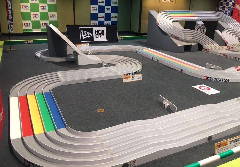 3レーンと5レーン | ミニ四駆ステーションKINJIRO BASE