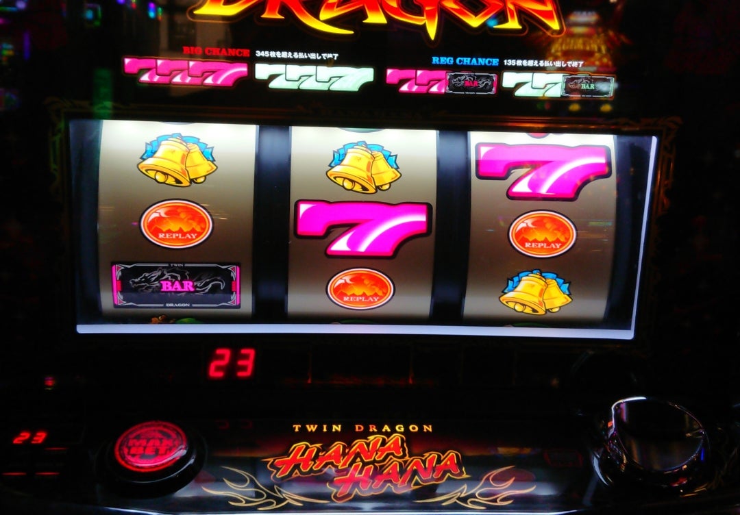 とりあえずツインドラゴンハナハナ50万G突破 | ひぐらしの華が咲く頃に