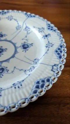 2026年最新】ロイヤルコペンハーゲンブルーフルーテッドフルレースの