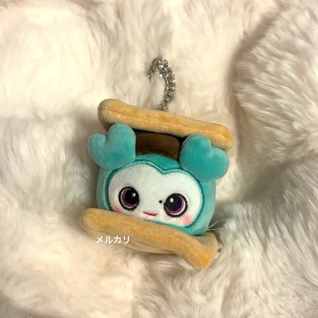 2026年最新】twice バッグチャーム スモアの人気アイテム - メルカリ