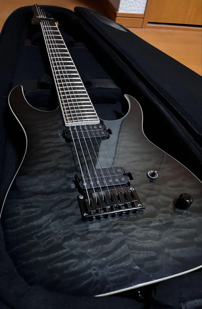 2026年最新】strictly 7 guitarsの人気アイテム - メルカリ