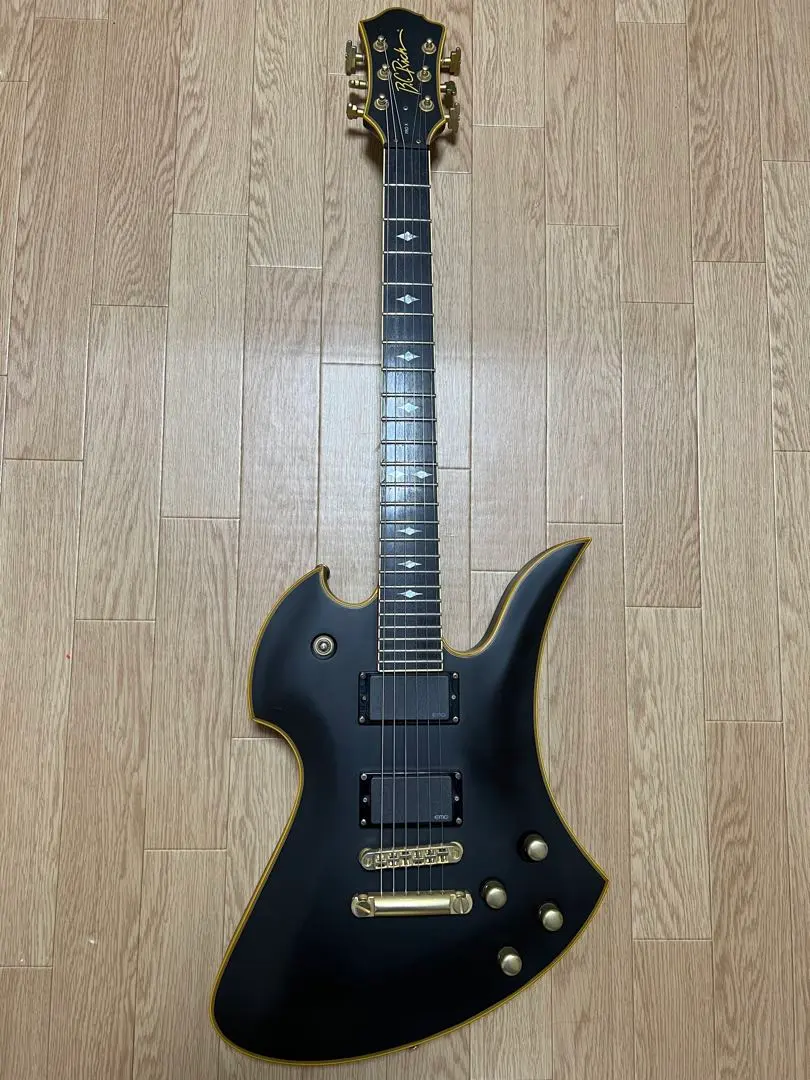 2026年最新】モッキンバード b.c.richの人気アイテム - メルカリ