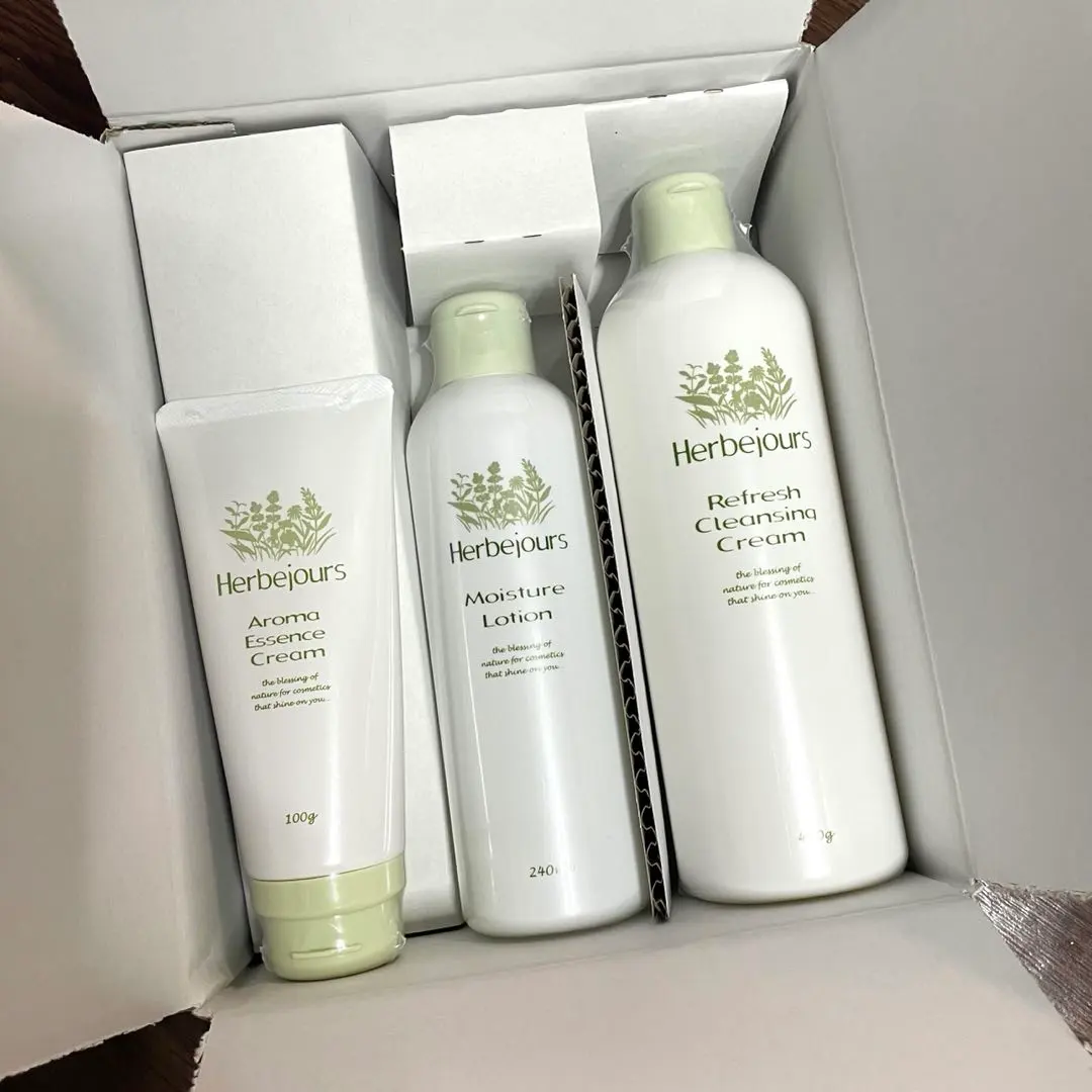 m34187731990_1.jpg?1766824229