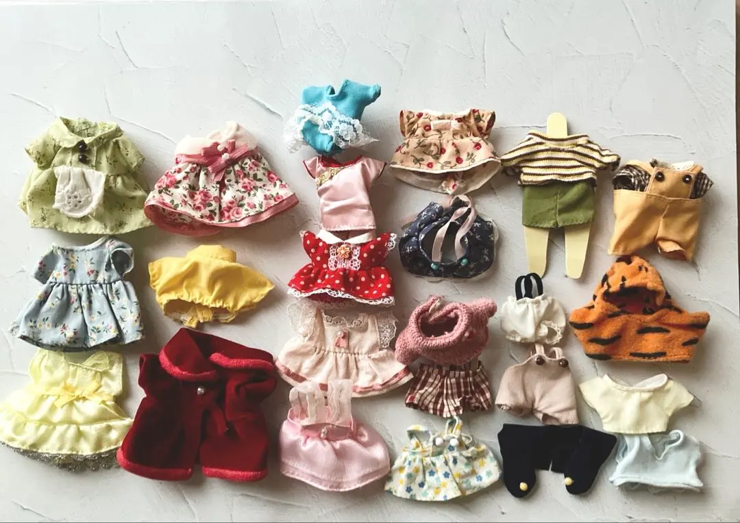 2026年最新】シルバニアファミリーチャイナ服の人気アイテム - メルカリ