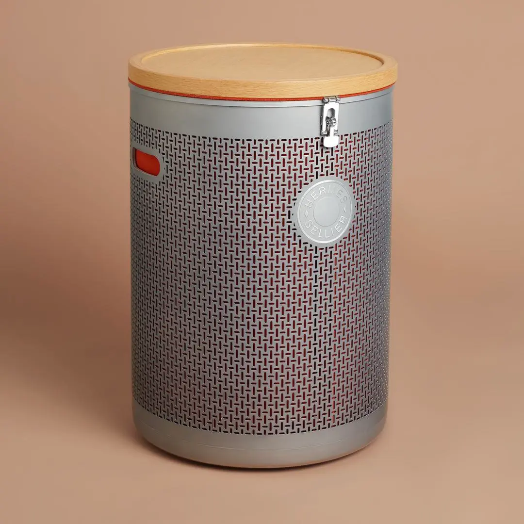 2026年最新】エルメス 馬具缶の人気アイテム - メルカリ