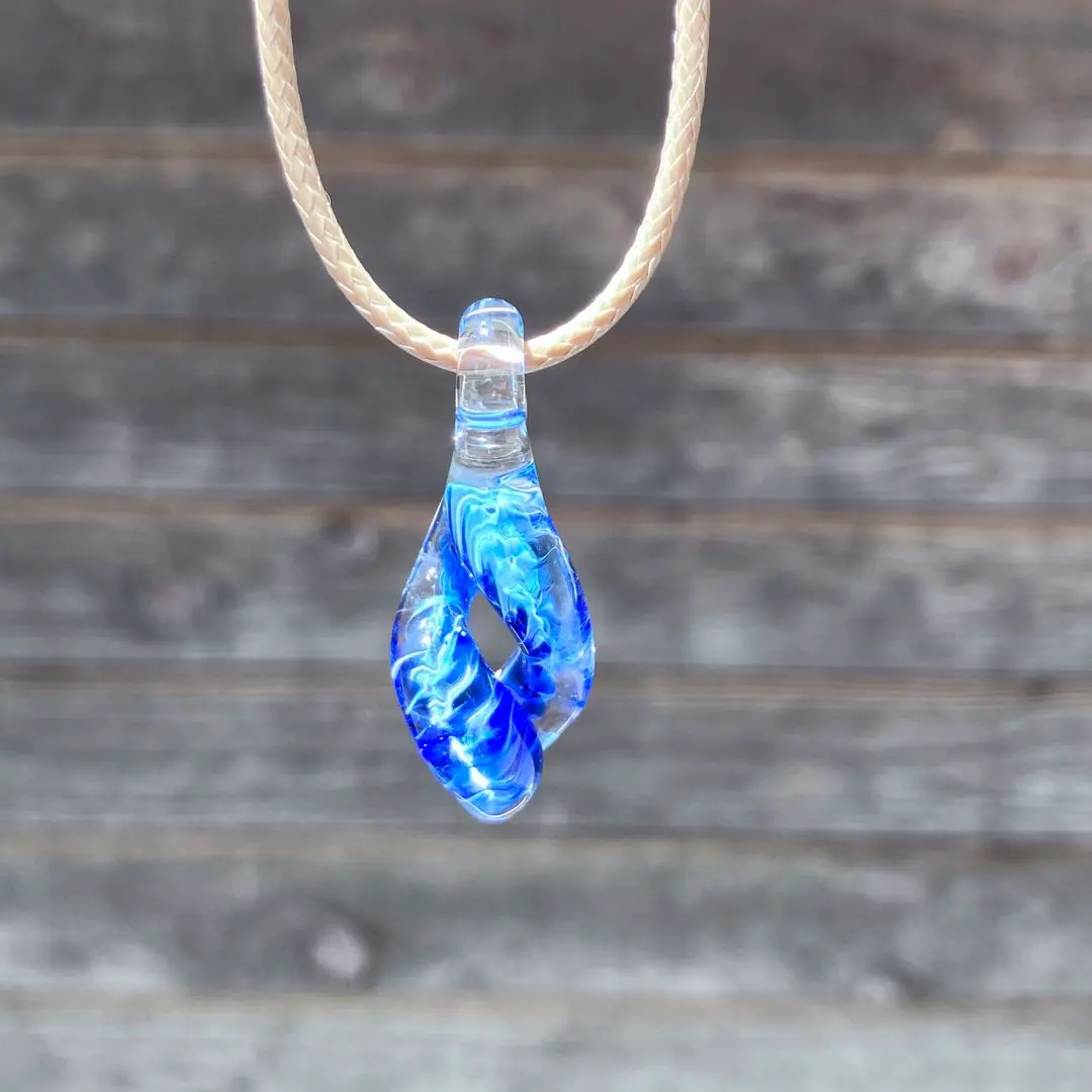 2026年最新】ボロシリケイトガラス ペンダントの人気アイテム - メルカリ