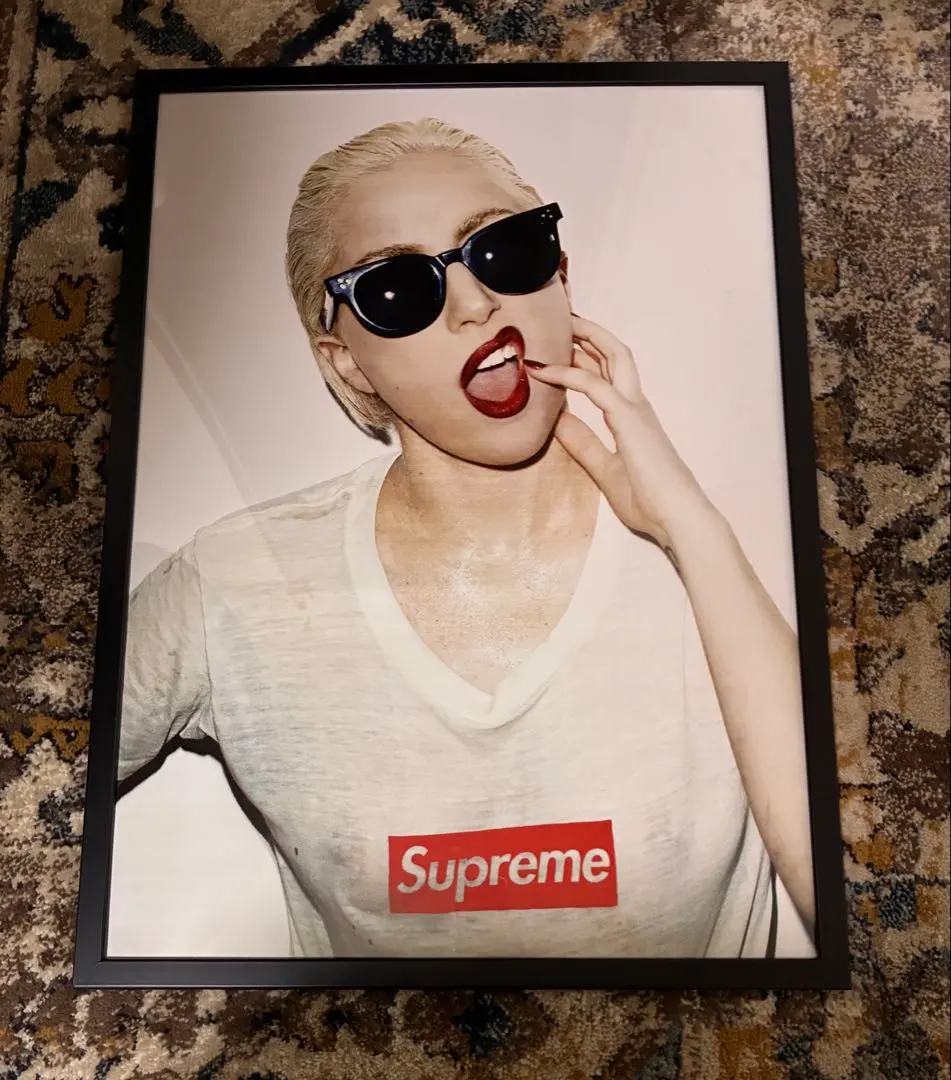 2026年最新】supreme ポスター ガガの人気アイテム - メルカリ
