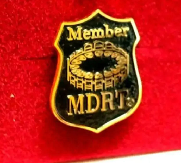 2026年最新】mdrt バッジの人気アイテム - メルカリ