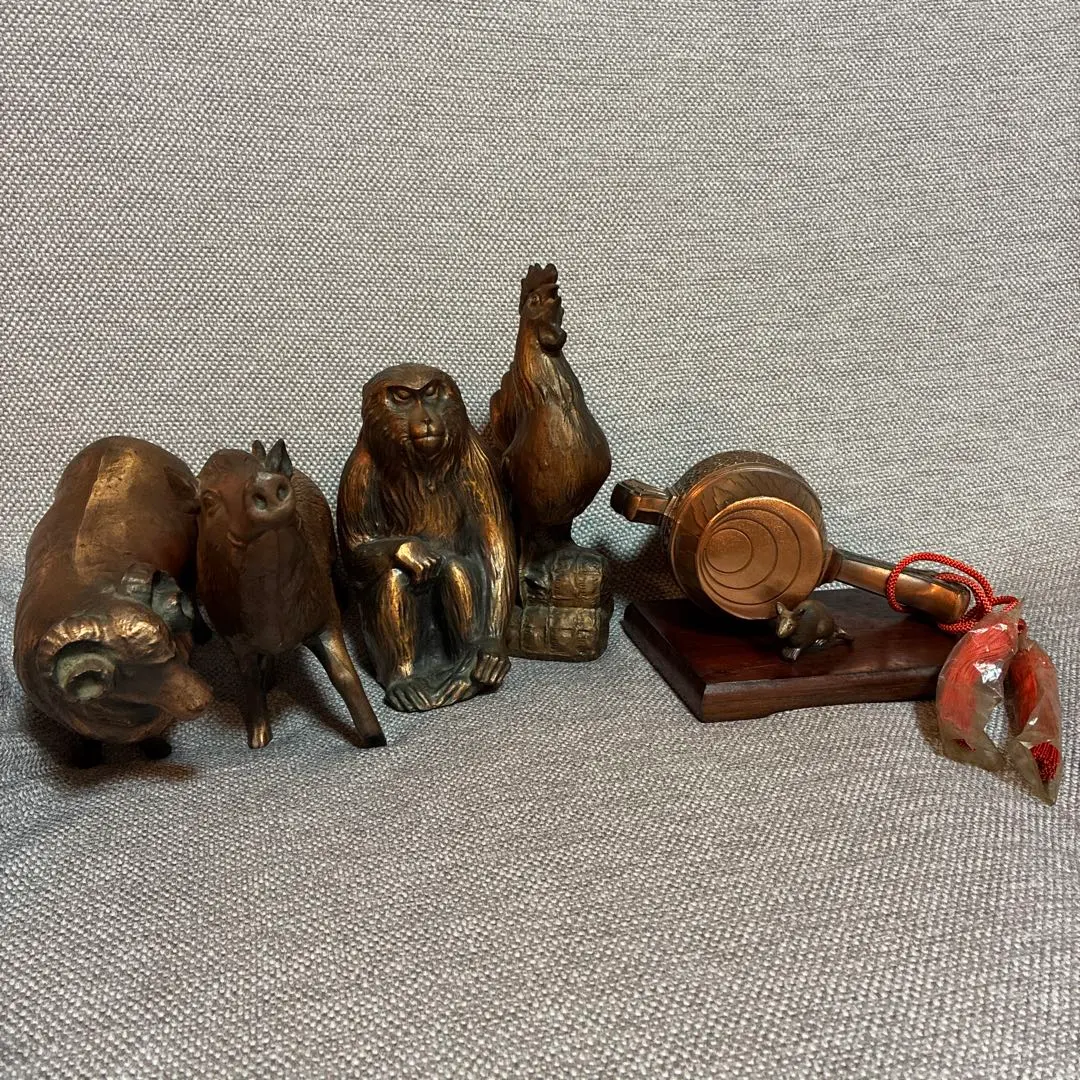 2026年最新】置物 羊 ブロンズの人気アイテム - メルカリ