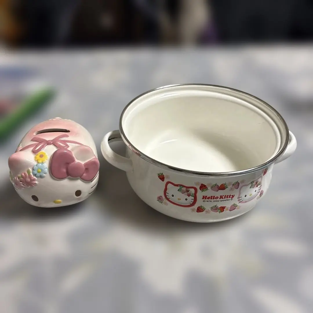 2026年最新】いちごホーロー鍋の人気アイテム - メルカリ