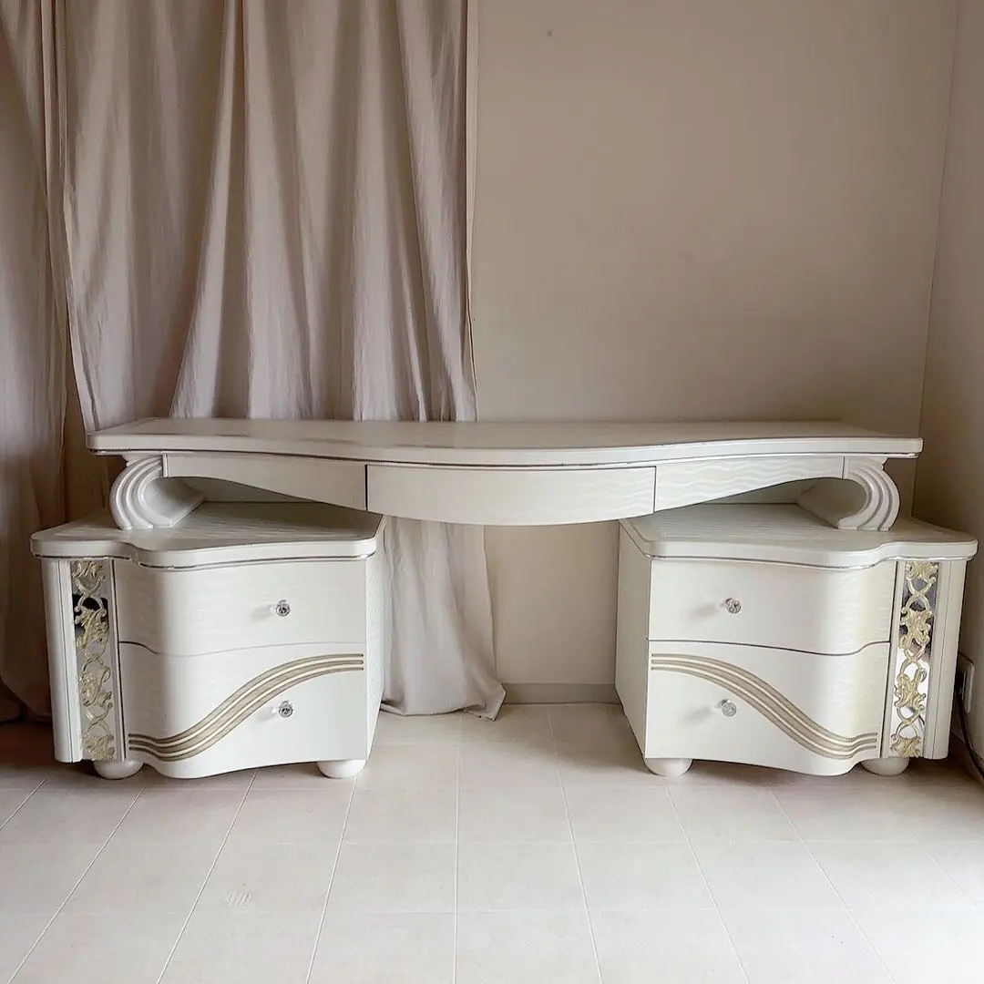 2026年最新】ドレッサー ローラアシュレイの人気アイテム - メルカリ