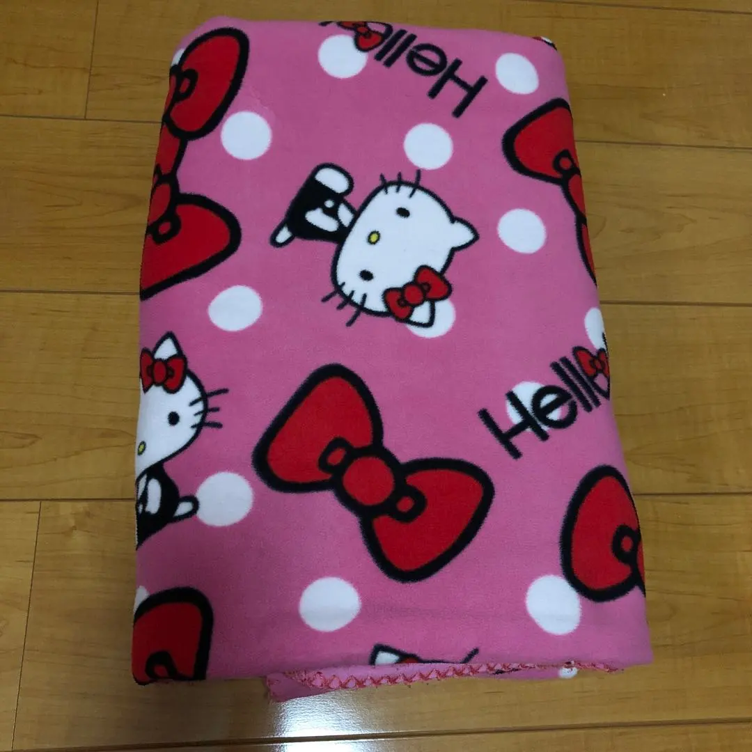 ハローキティこたつ布団新品2004年製レトロ