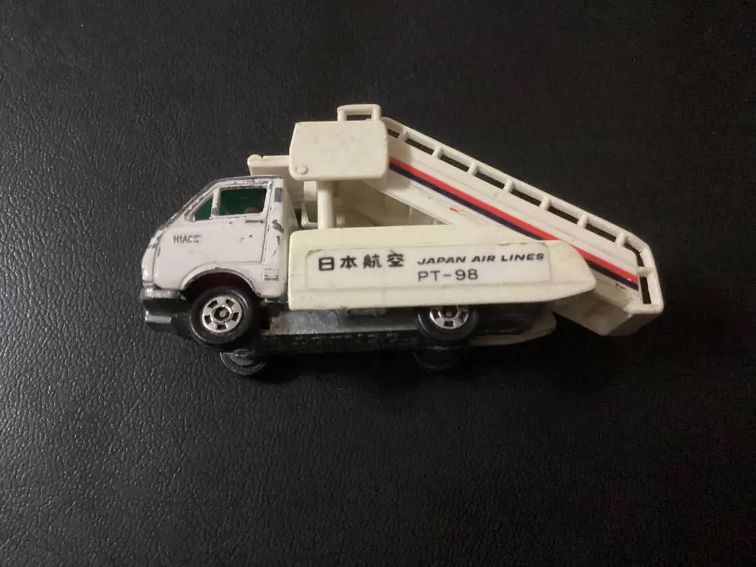 2026年最新】タラップ車 トミカの人気アイテム - メルカリ