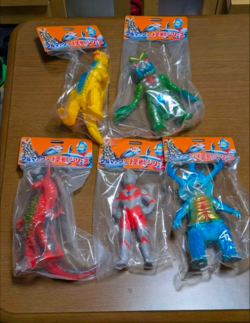 2026年最新】ブルマァク ゴモラの人気アイテム - メルカリ