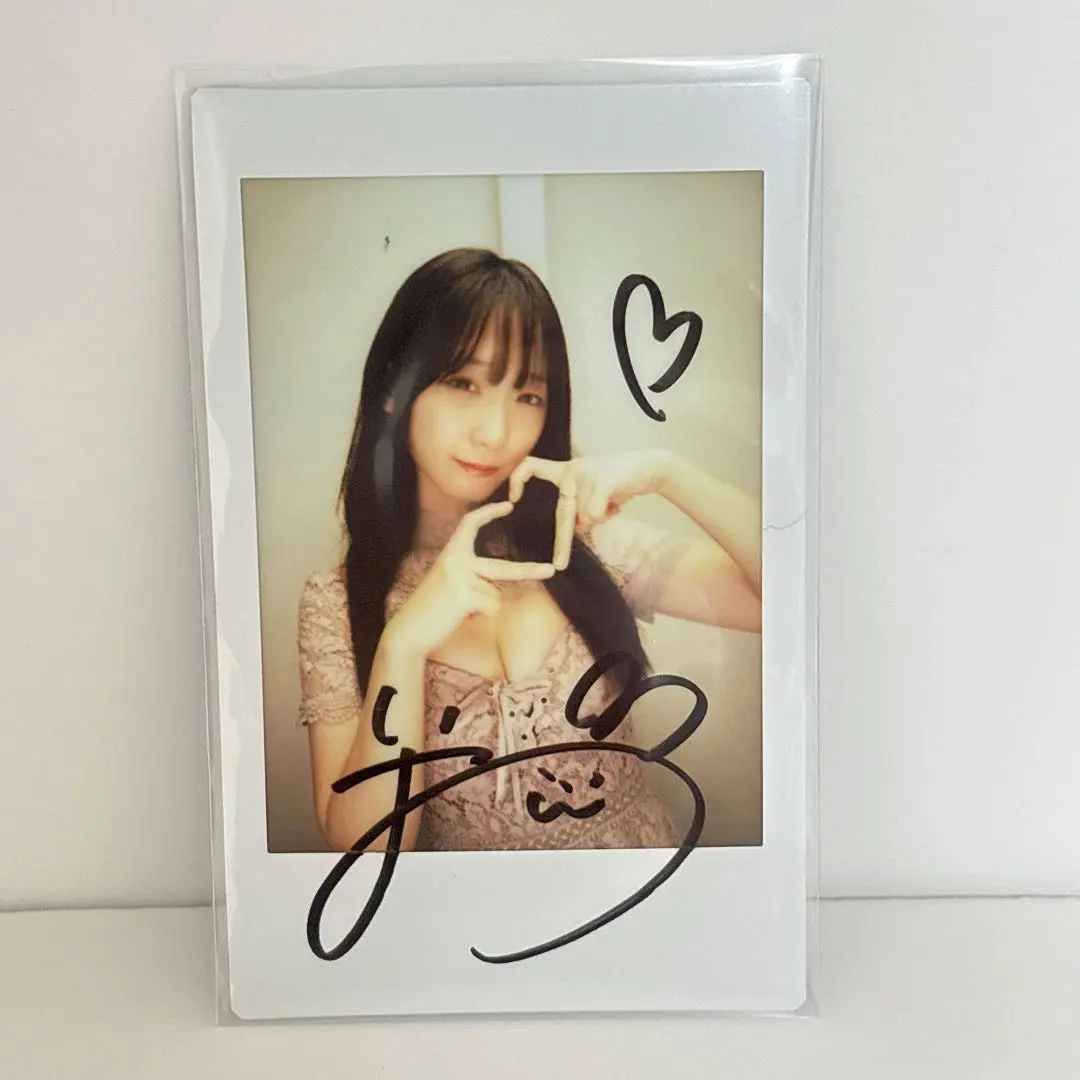 2026年最新】伊織もえ サインの人気アイテム - メルカリ