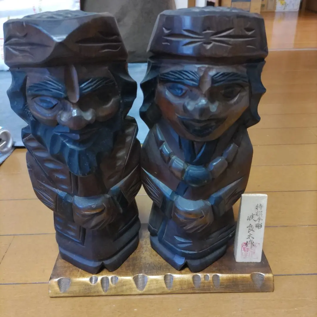 2026年最新】鷹の置物木彫りの人気アイテム - メルカリ