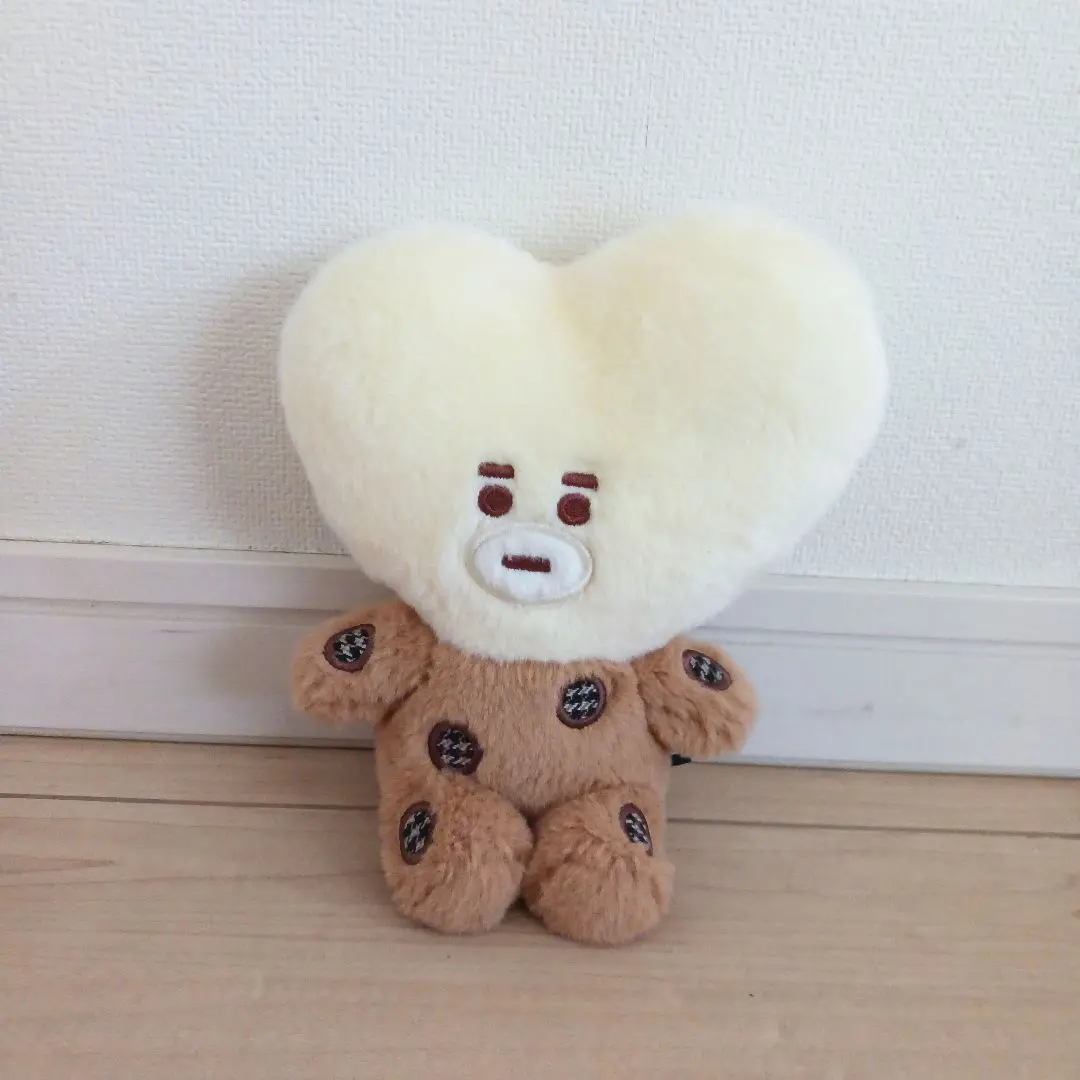 2026年最新】bt21グレンチェックマスコットの人気アイテム - メルカリ