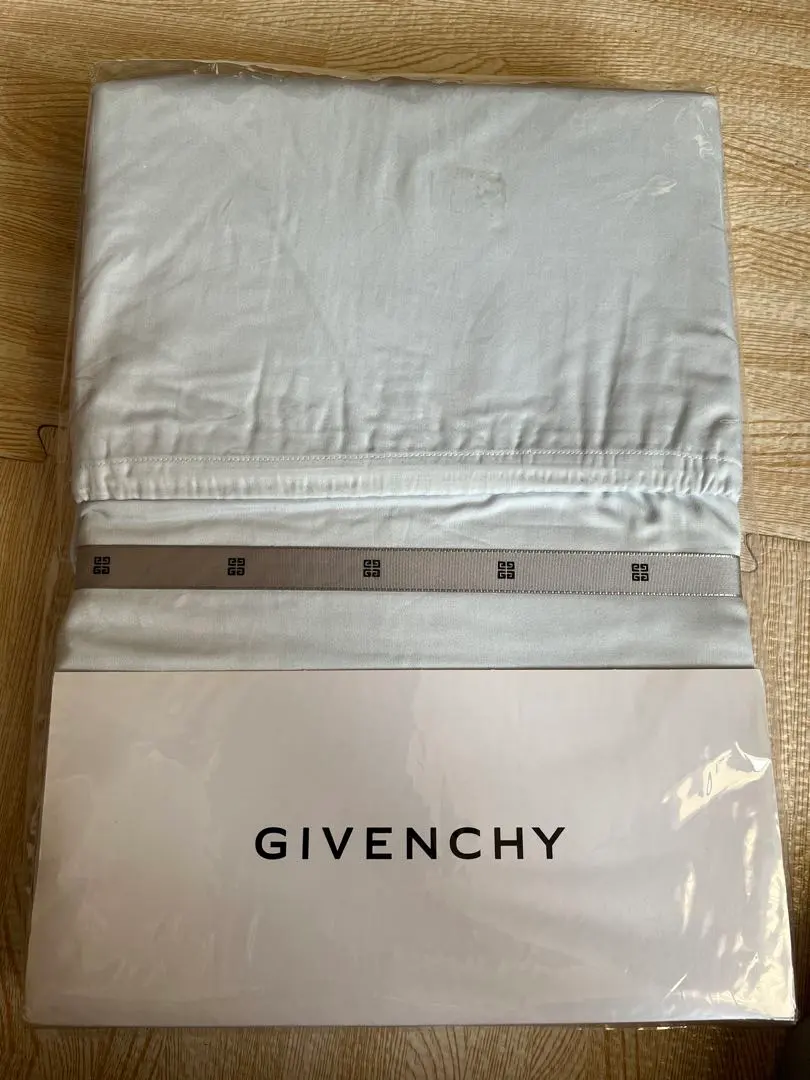 2026年最新】ジバンシー シーツの人気アイテム - メルカリ