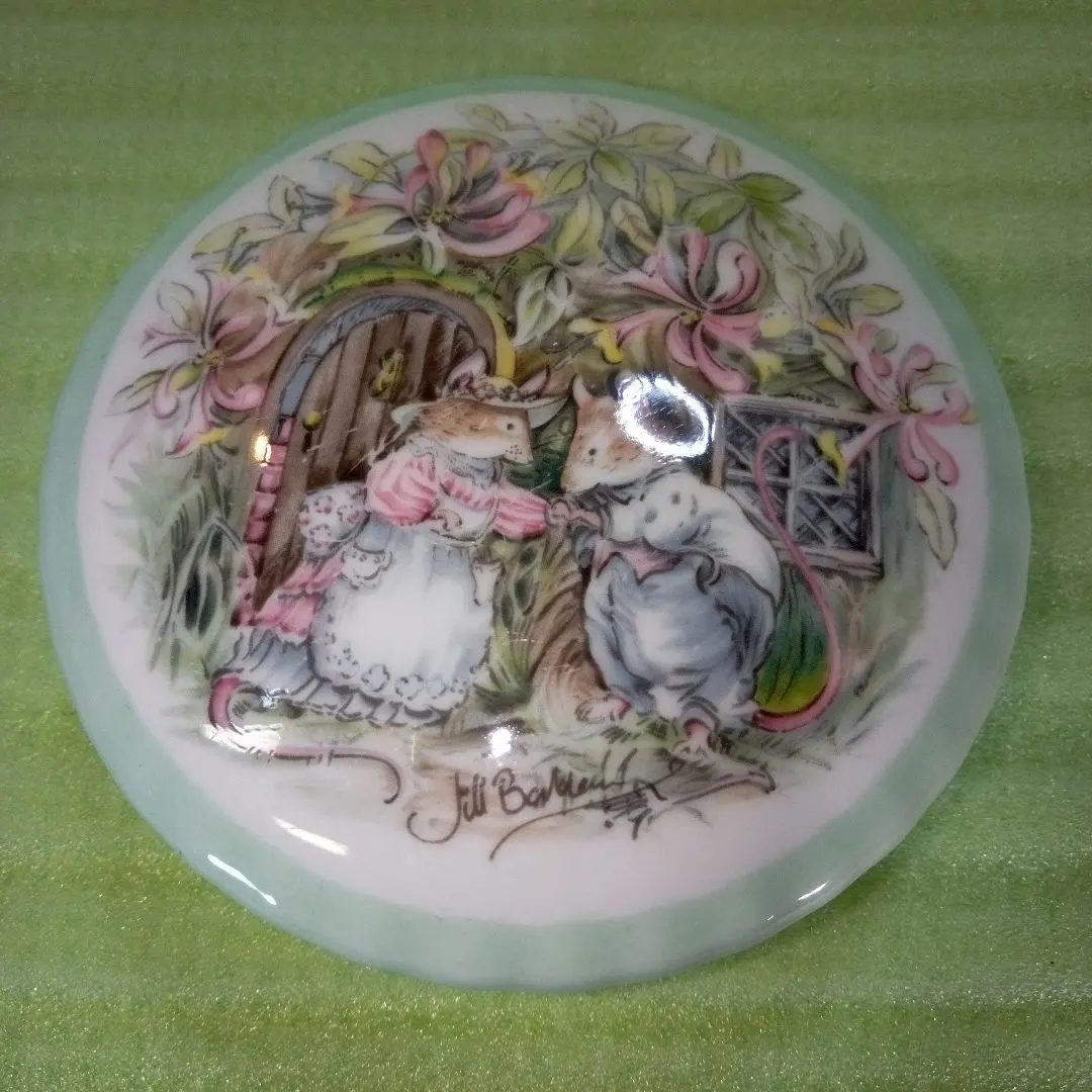 2026年最新】ロイヤルドルトン ネズミの人気アイテム - メルカリ