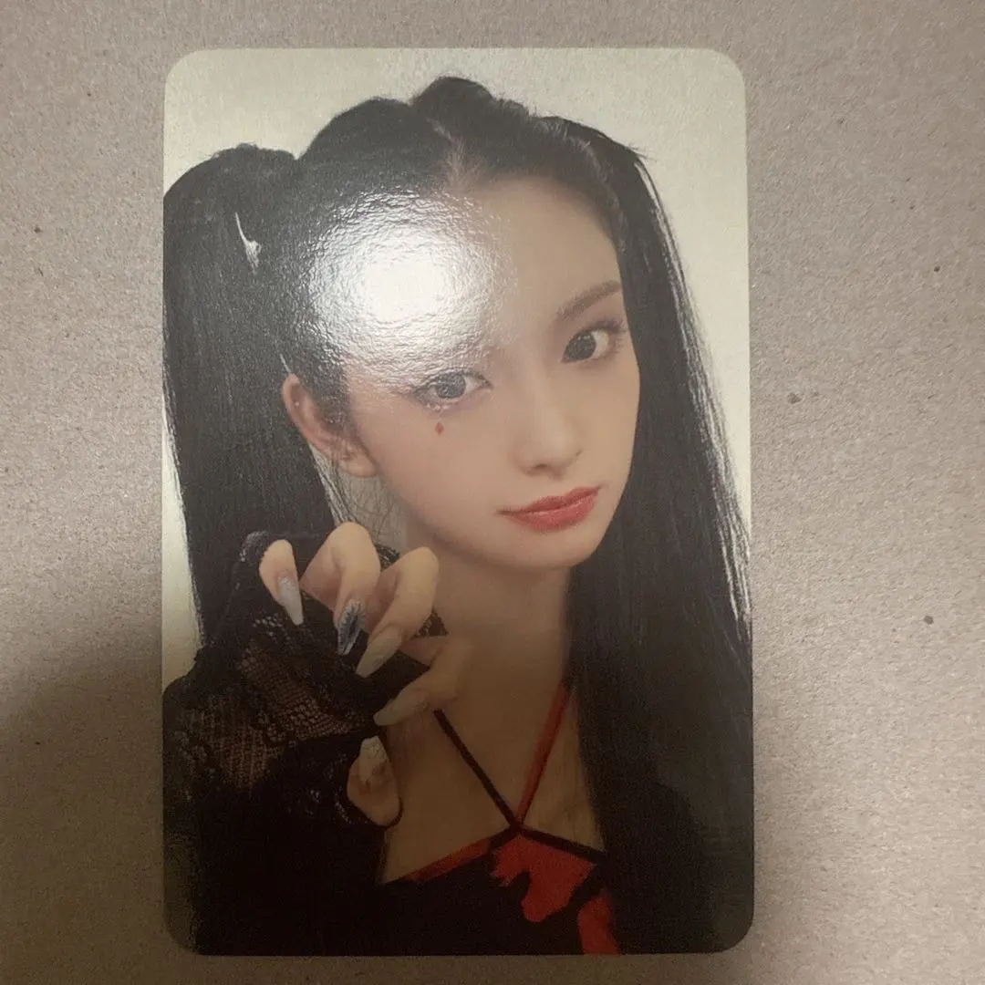 2026年最新】everglow イロン トレカの人気アイテム - メルカリ