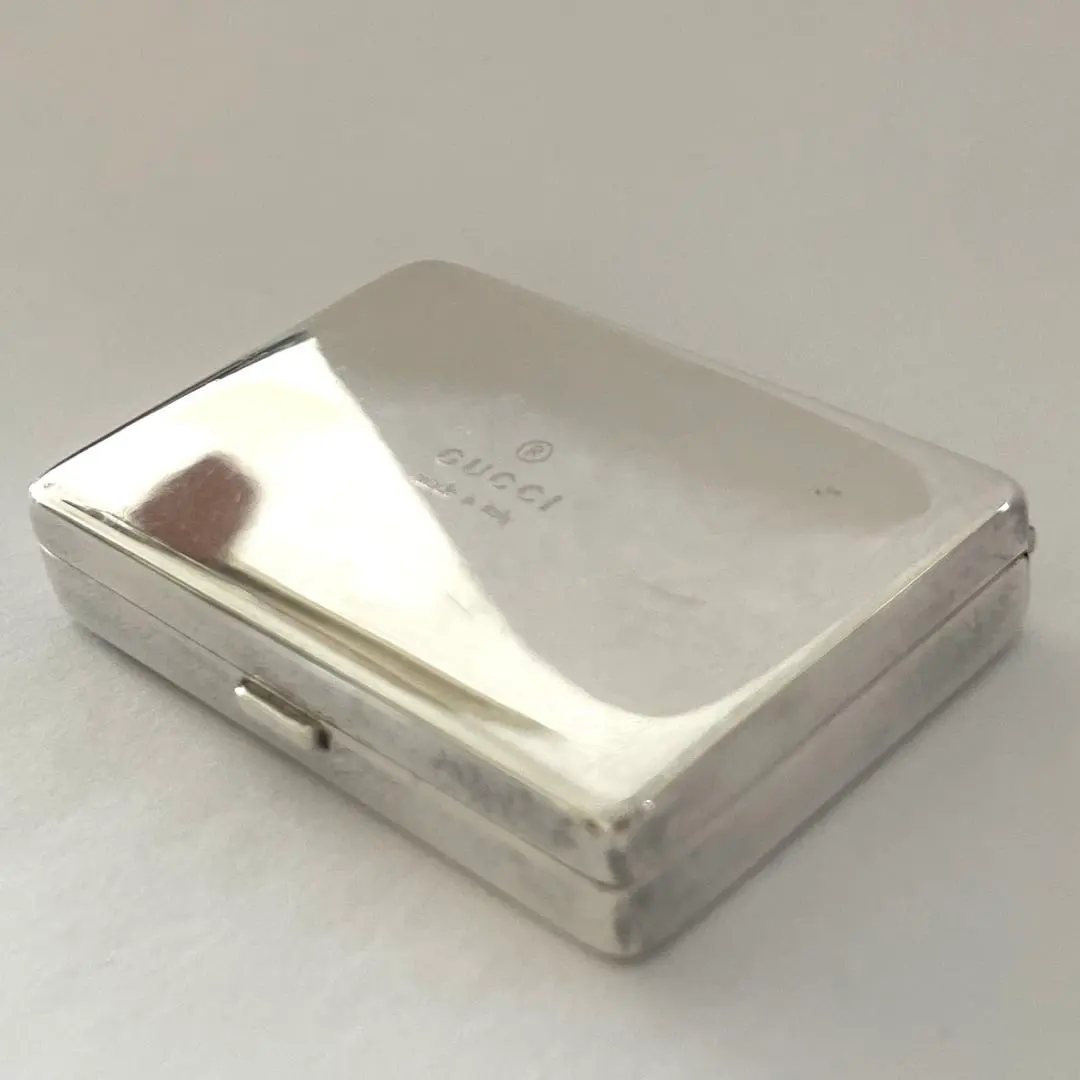 2026年最新】gucci ピルケースの人気アイテム - メルカリ