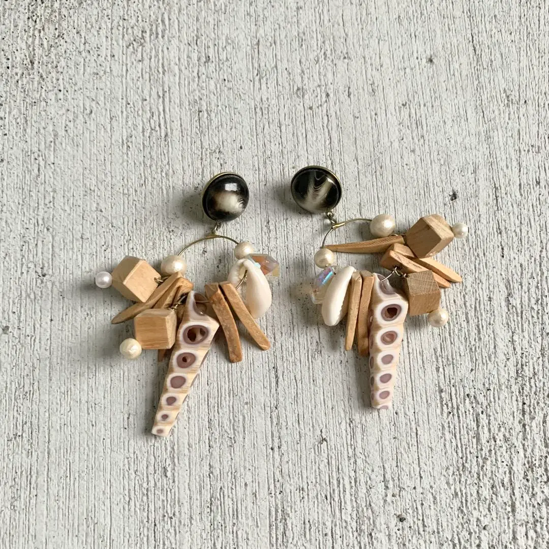 2026年最新】rippmonster イヤリングの人気アイテム - メルカリ