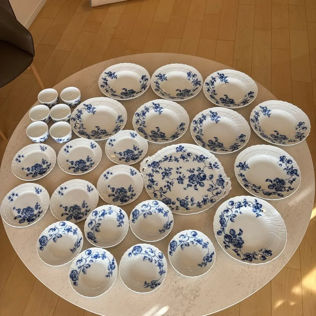 2026年最新】リチャードジノリ ガーデンローズの人気アイテム - メルカリ