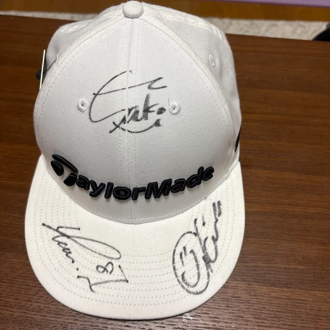 2026年最新】山路晶の人気アイテム - メルカリ