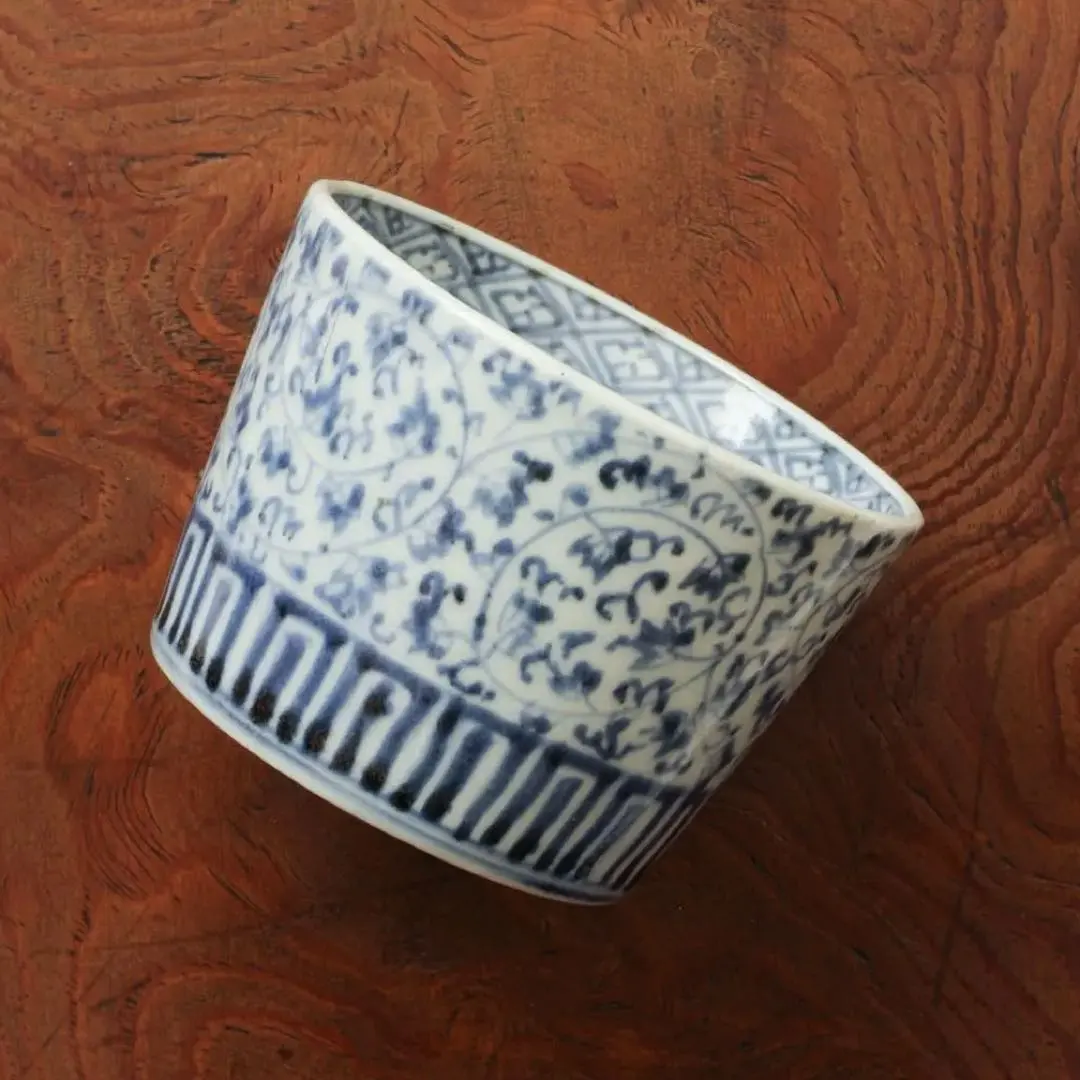 伊万里古伊万里江户后期荞麦猪口萩唐草蛇の目高台‐ Mercari 日本最大