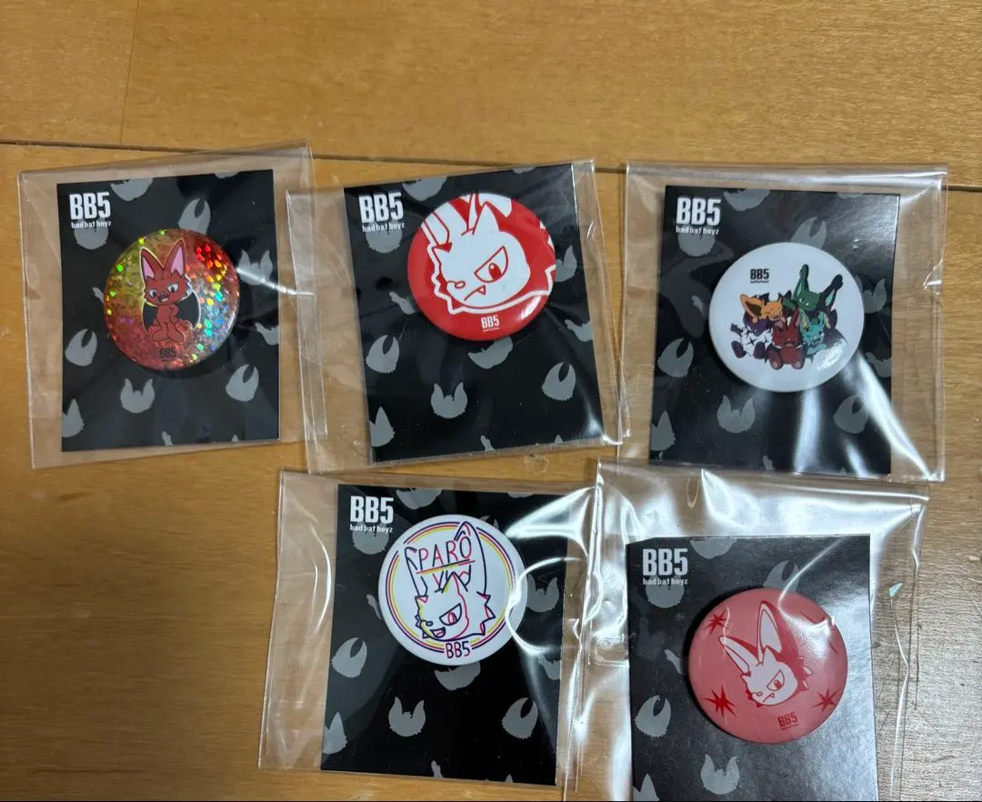 2026年最新】コムドット bb5 缶バッジの人気アイテム - メルカリ