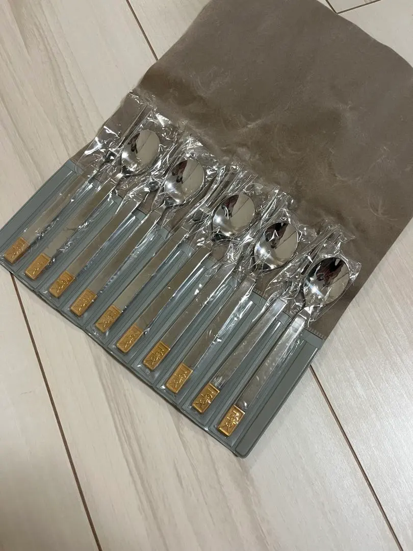 2026年最新】YSLスプーンの人気アイテム - メルカリ