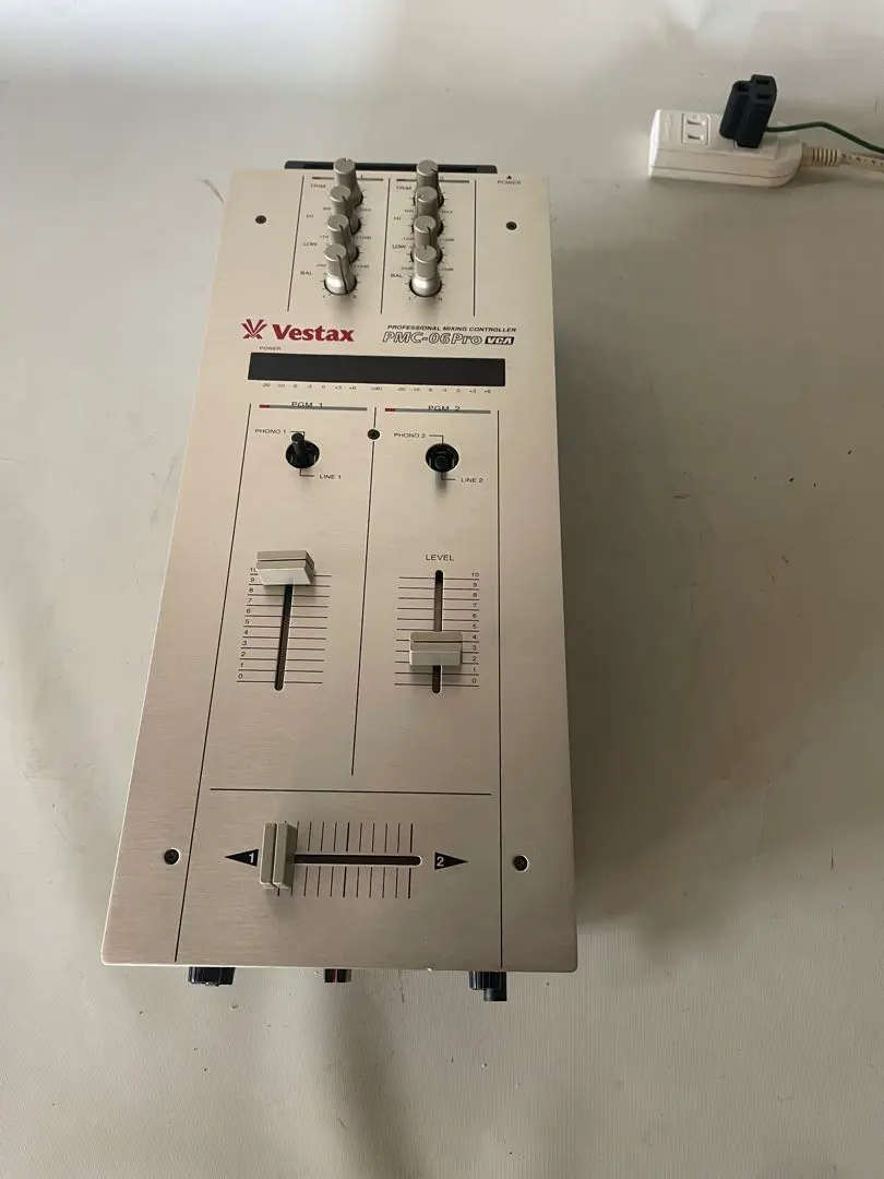 2026年最新】Vestax ベスタクス VMC-002 DJミキサーの人気アイテム