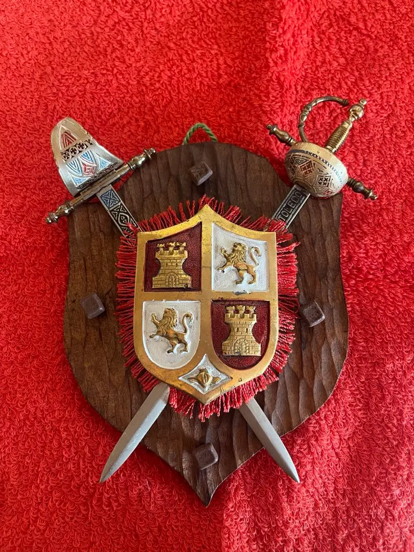 2026年最新】西洋 盾の人気アイテム - メルカリ