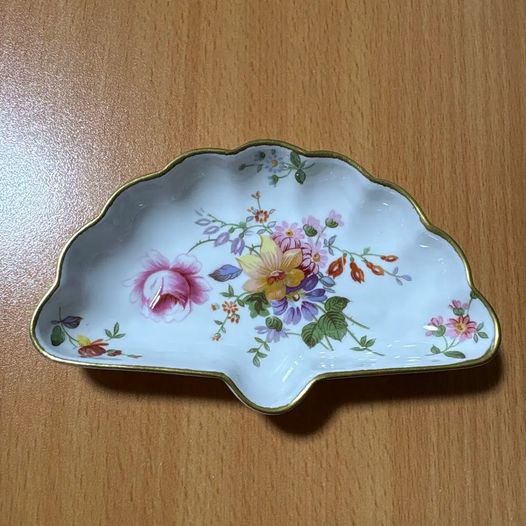 2026年最新】ロイヤルクラウンダービー ポジーの人気アイテム - メルカリ