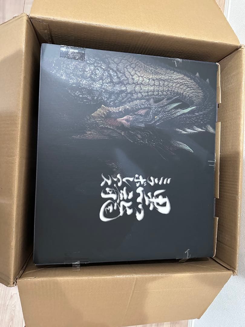 ミラボレアス(クリエイターズモデル)+レウス装備ハンター(リボルテック