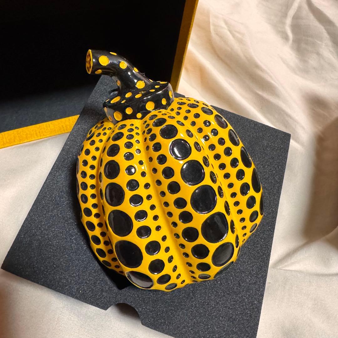 草間彌生　パンプキン　オブジェ　MOMA 置物　確実正規品 オブジェ かぼちゃ（赤白）｜草間彌生 アートグッズ公式オンラインストア