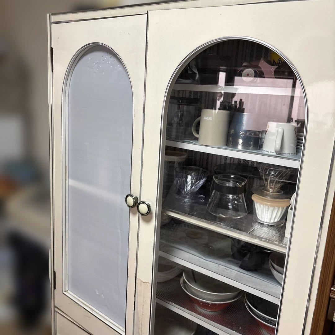 ラ*ー様 ホワイト木製食器棚 アーチ型ガラス扉 楽天市場】書棚 ガラス扉 スリム 幅90cm 高さ120cm 白 黒 本棚 扉付 大