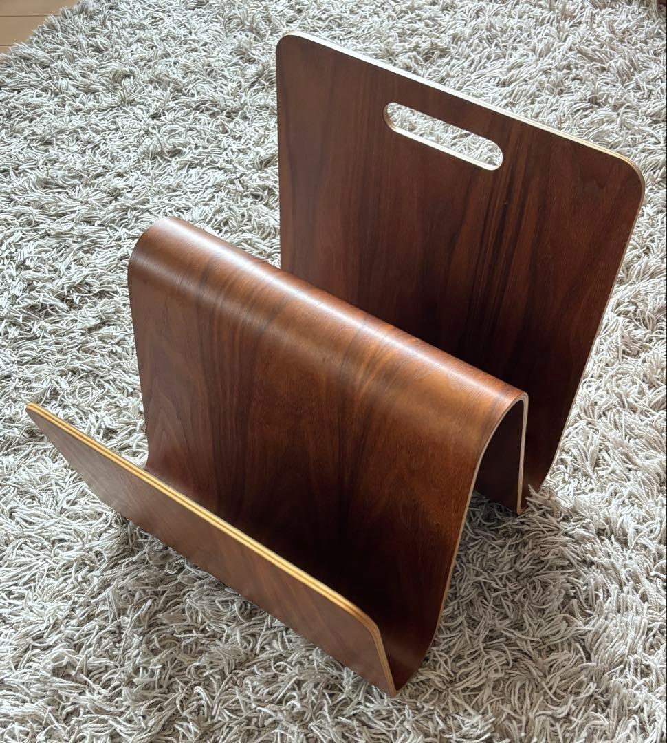 offi/プライウッド/マガジンラック/デザイナー/ミッドセンチュリー/オフィー オッフィー / OFFI マガジンラック ウォールナット 雑誌 本入れ